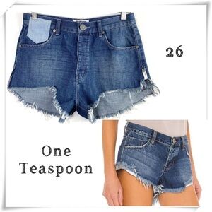 ONE Teaspoon High Rise Distressed Front Step Hem Denim Shorts Medium Wash Sz 26